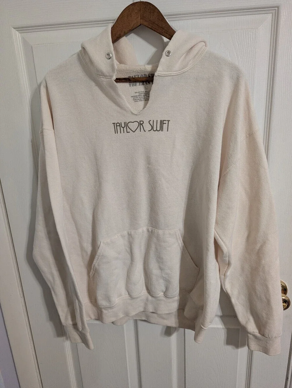 Taylor Swift Eras Tour Hoodie Womens Ivory Sweatshirt Pullover Size Large